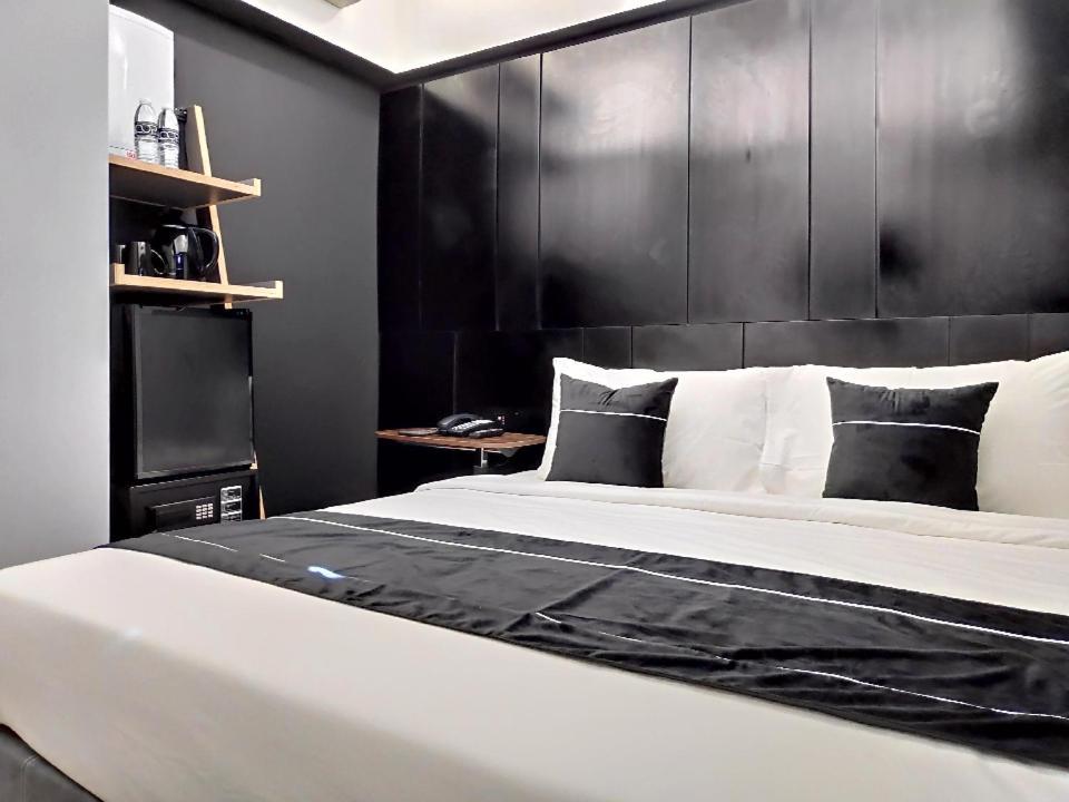 Loop On Leith George Town Penang Hotel Екстериор снимка